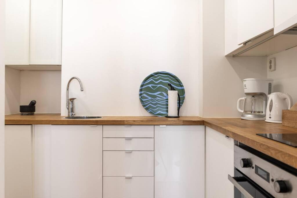 Centrally Located For Up To 4