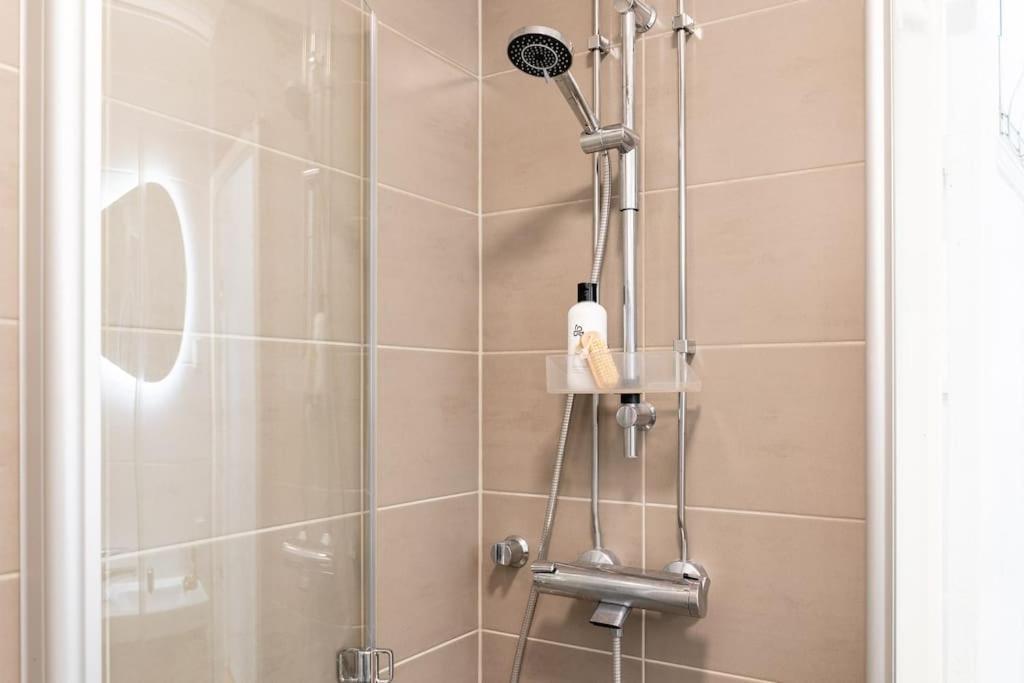 Apartment Centrally Located For Up To 4 Helsinki